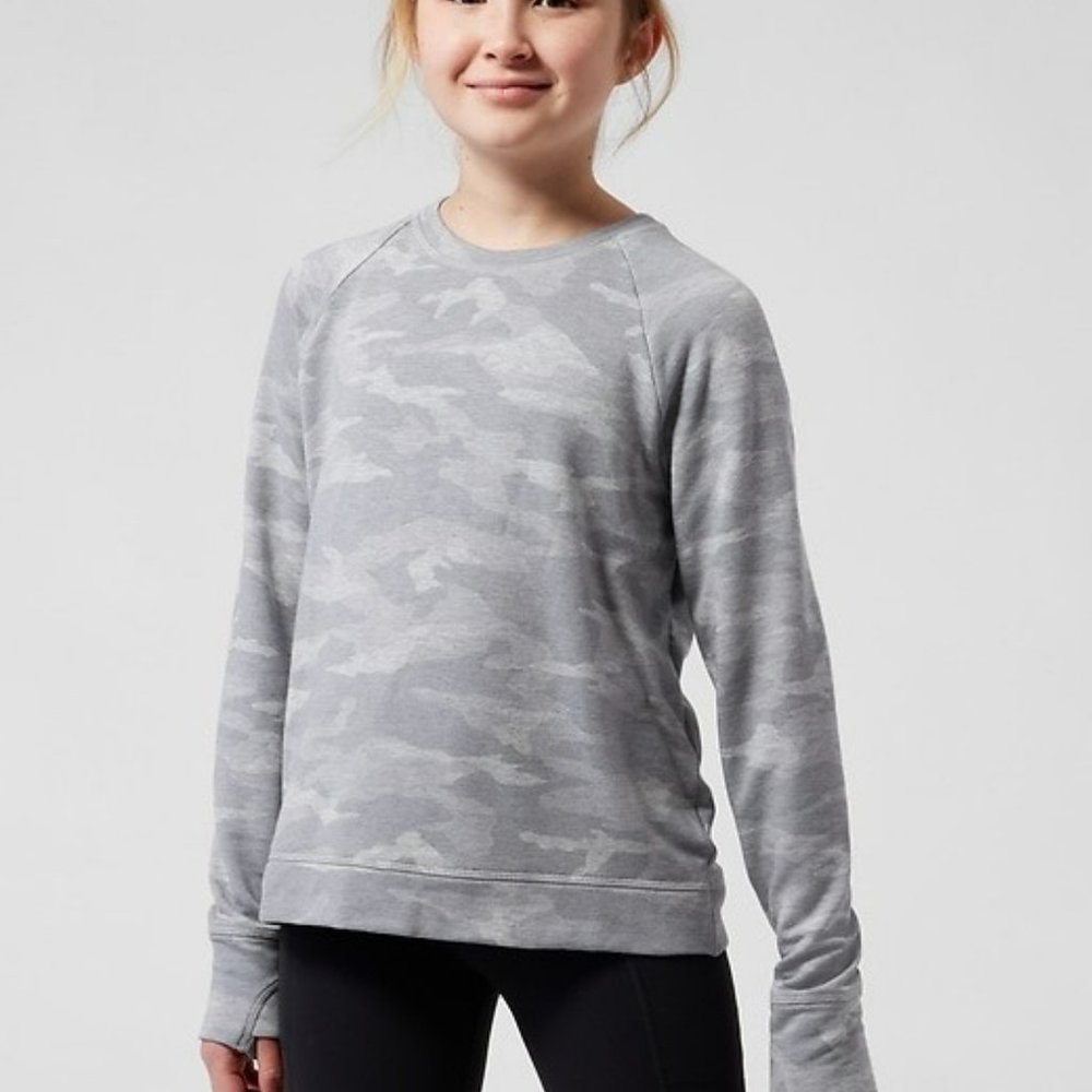 Athleta Girl Camo Cozy Cross your Fingers Sweatshirt size XL 14